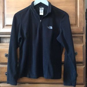 The north face comfortable warm sweatshirt